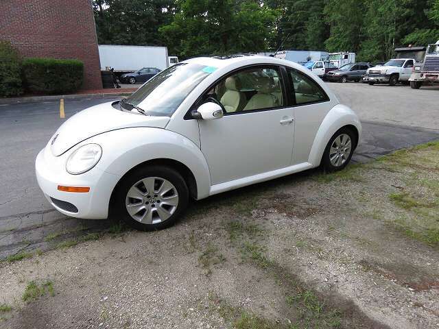 2010 VOLKSWAGEN Beetle