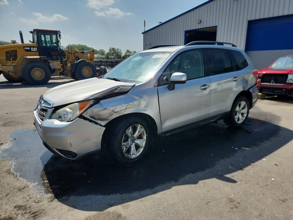 2015 SUBARU Forester