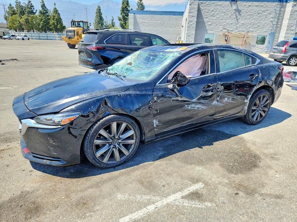 2018 MAZDA Mazda6