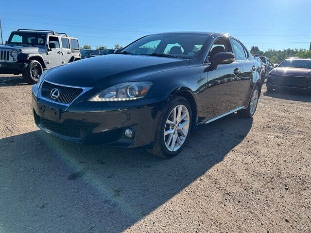 2011 LEXUS IS