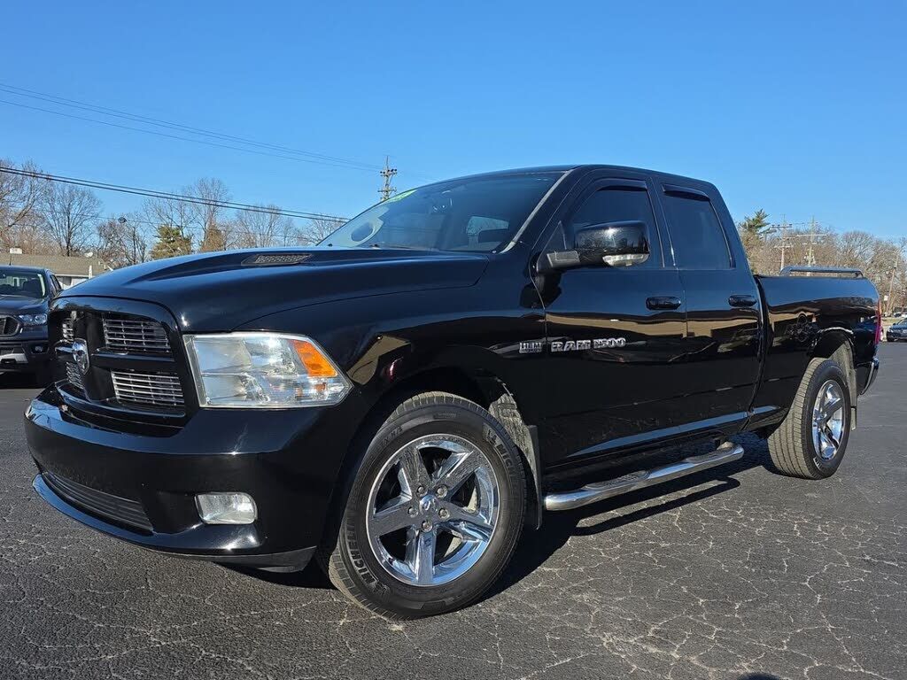 2012 DODGE Ram
