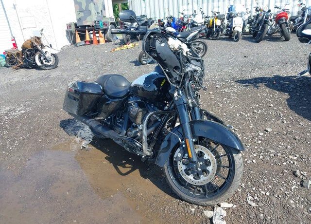 2019 HARLEY DAVIDSON FLHXS / Street Glide Special