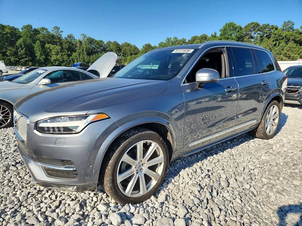 2016 VOLVO XC90
