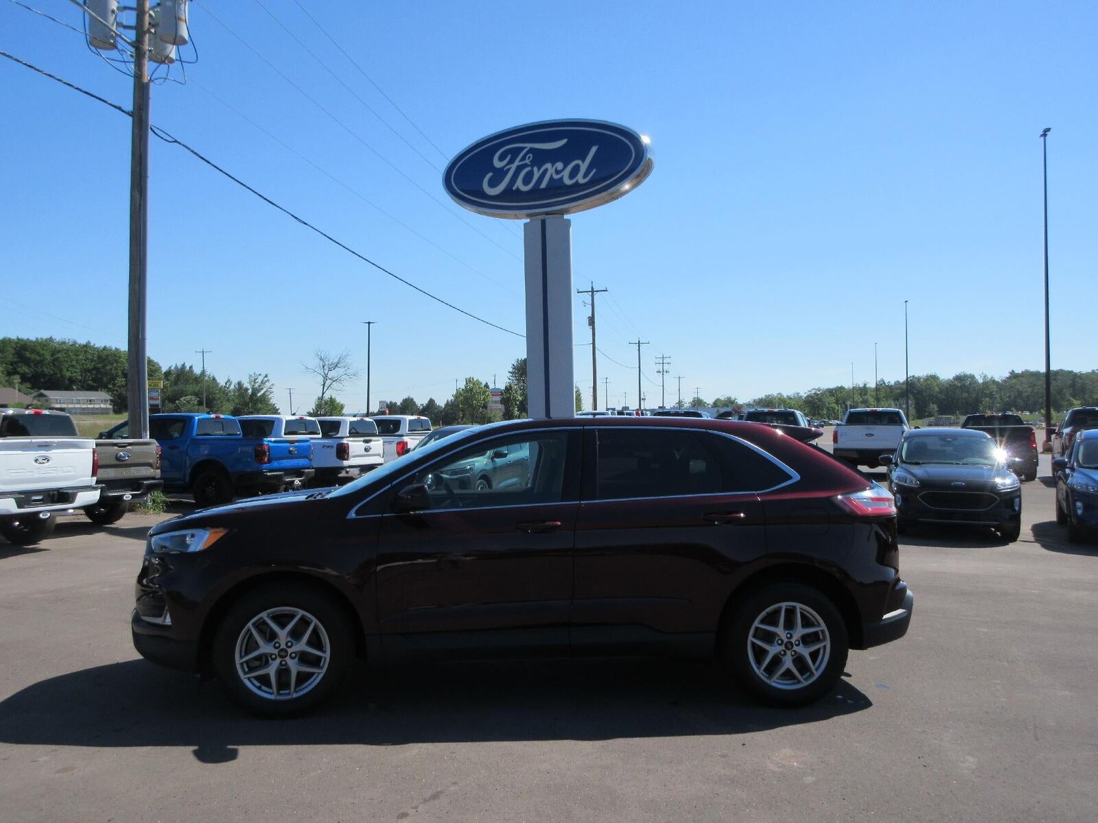 2024 FORD Edge
