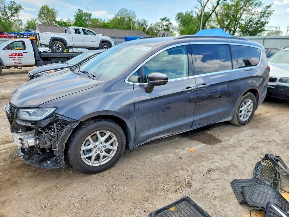 2022 CHRYSLER Pacifica