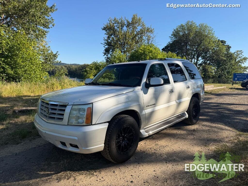 2004 CADILLAC Escalade