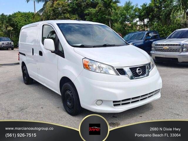 2020 NISSAN NV200