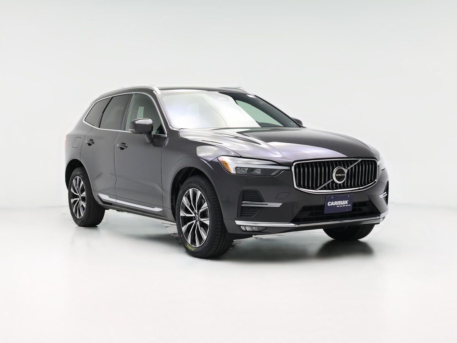 2023 VOLVO XC60