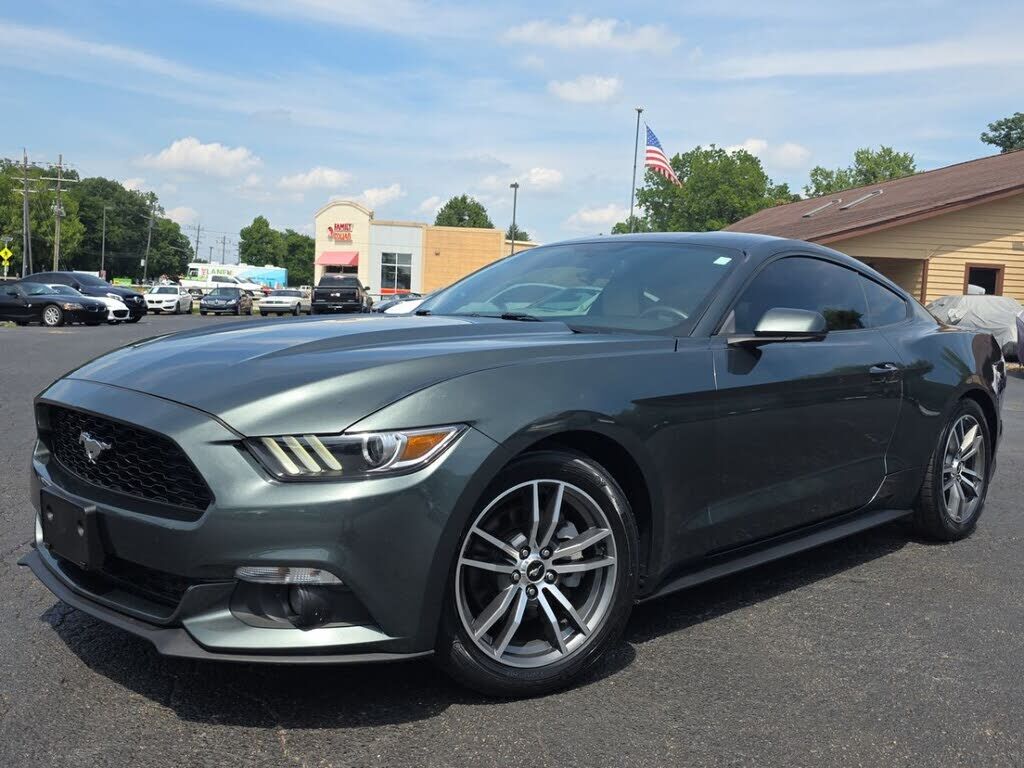2015 FORD Mustang