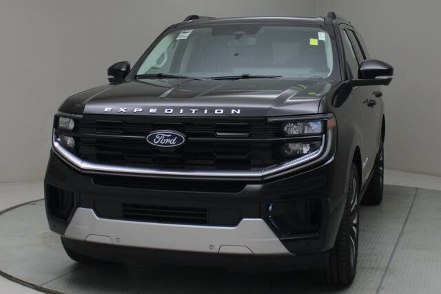 2026 FORD Expedition