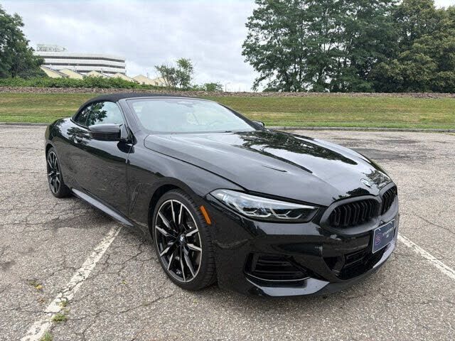 2025 BMW M8