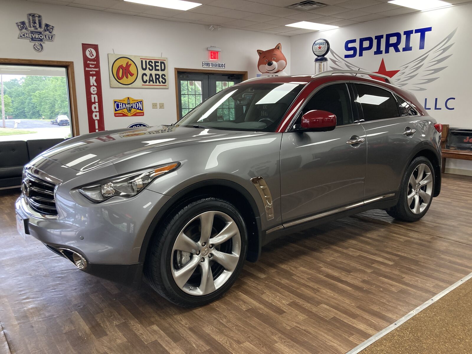 2012 INFINITI FX50