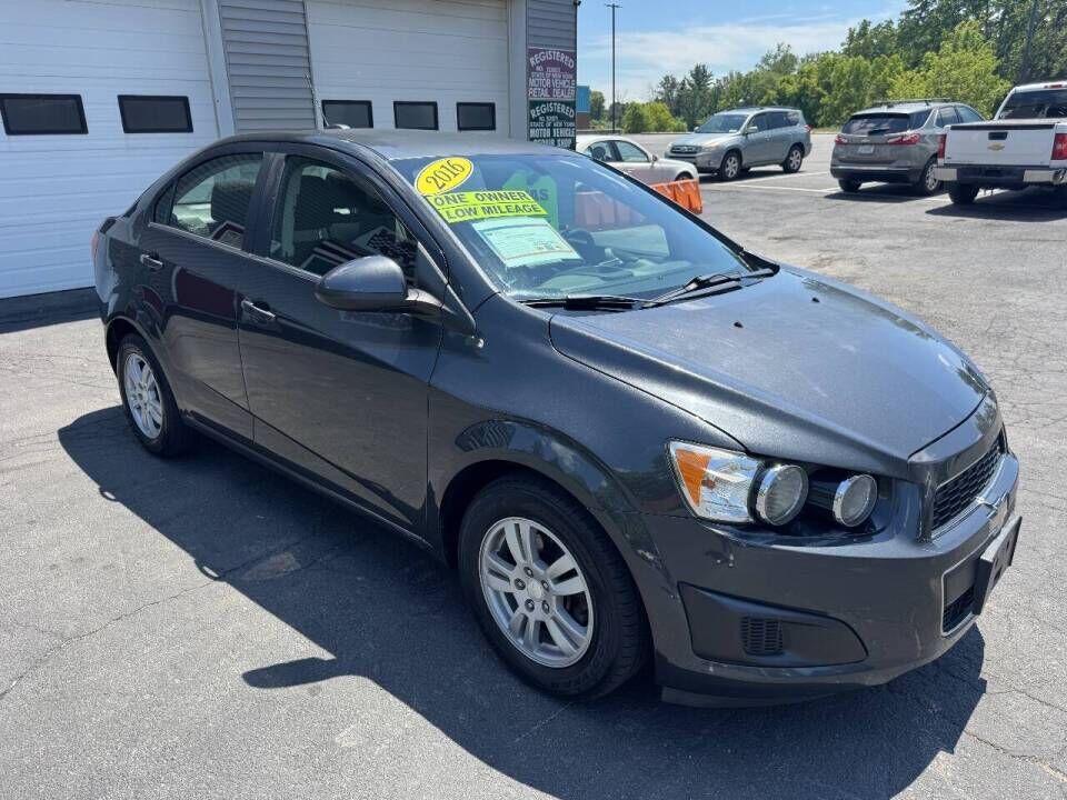 2016 CHEVROLET Sonic