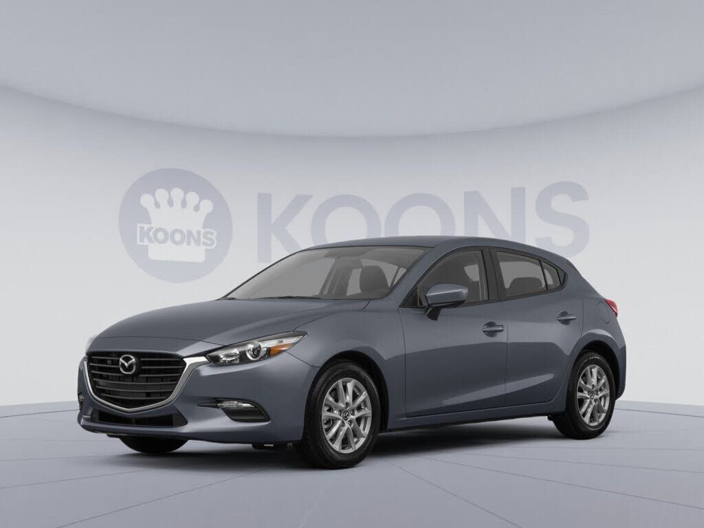 2017 MAZDA Mazda3