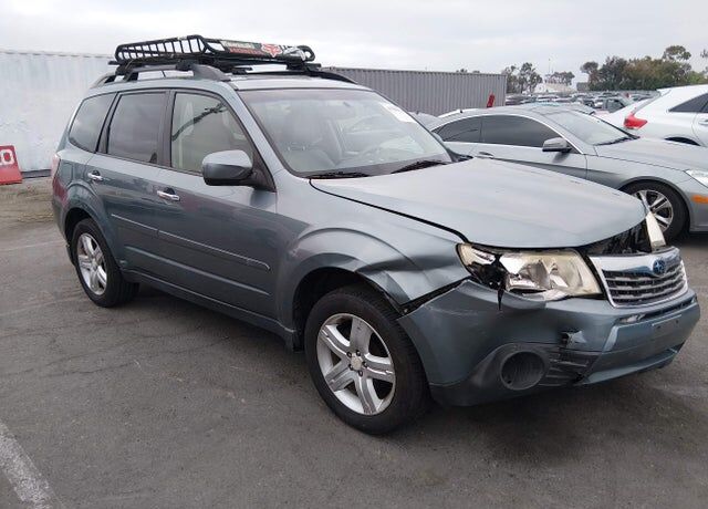 2010 SUBARU Forester
