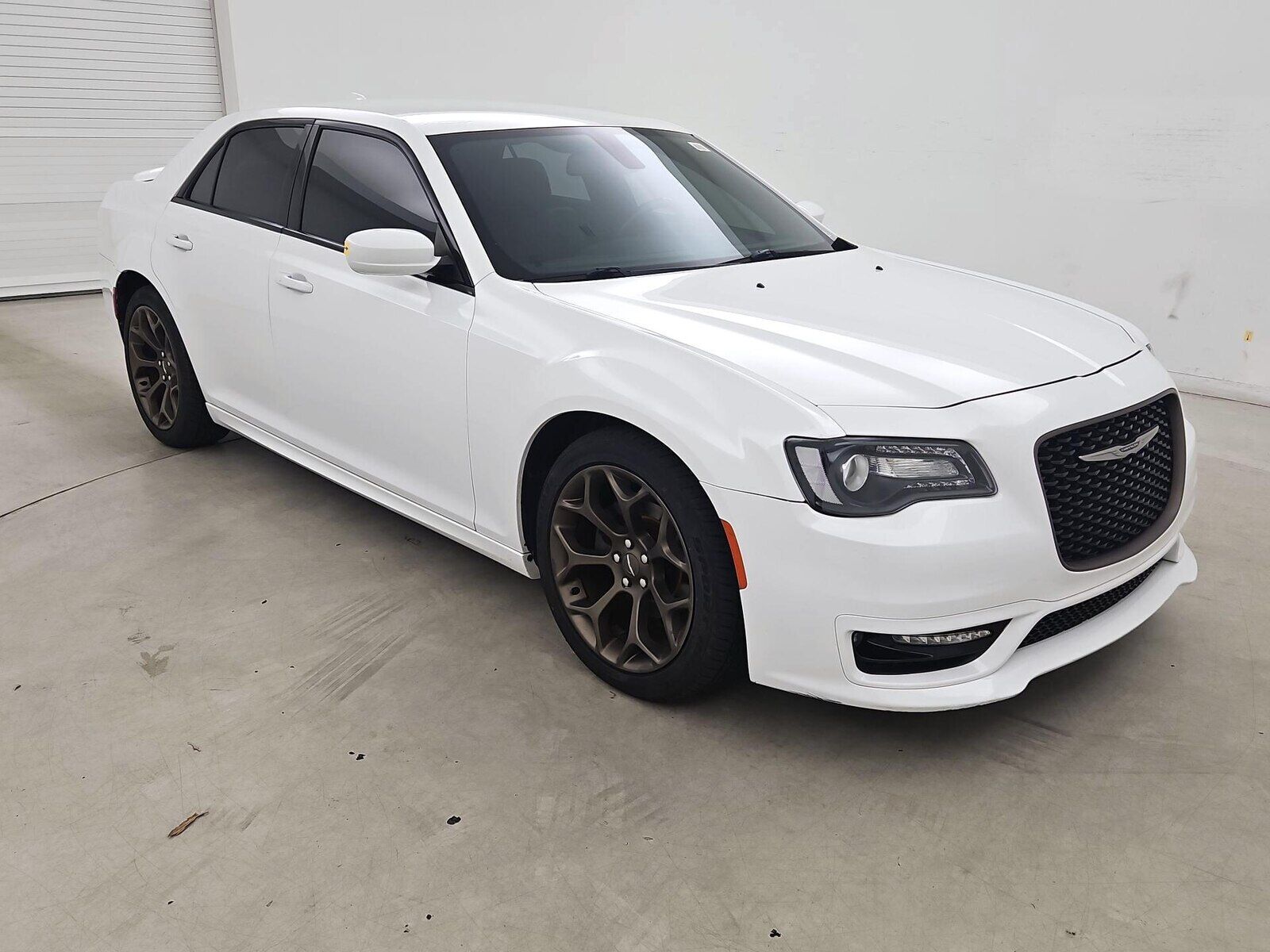 2017 CHRYSLER 300