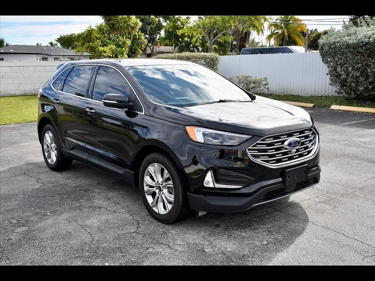 2022 FORD Edge