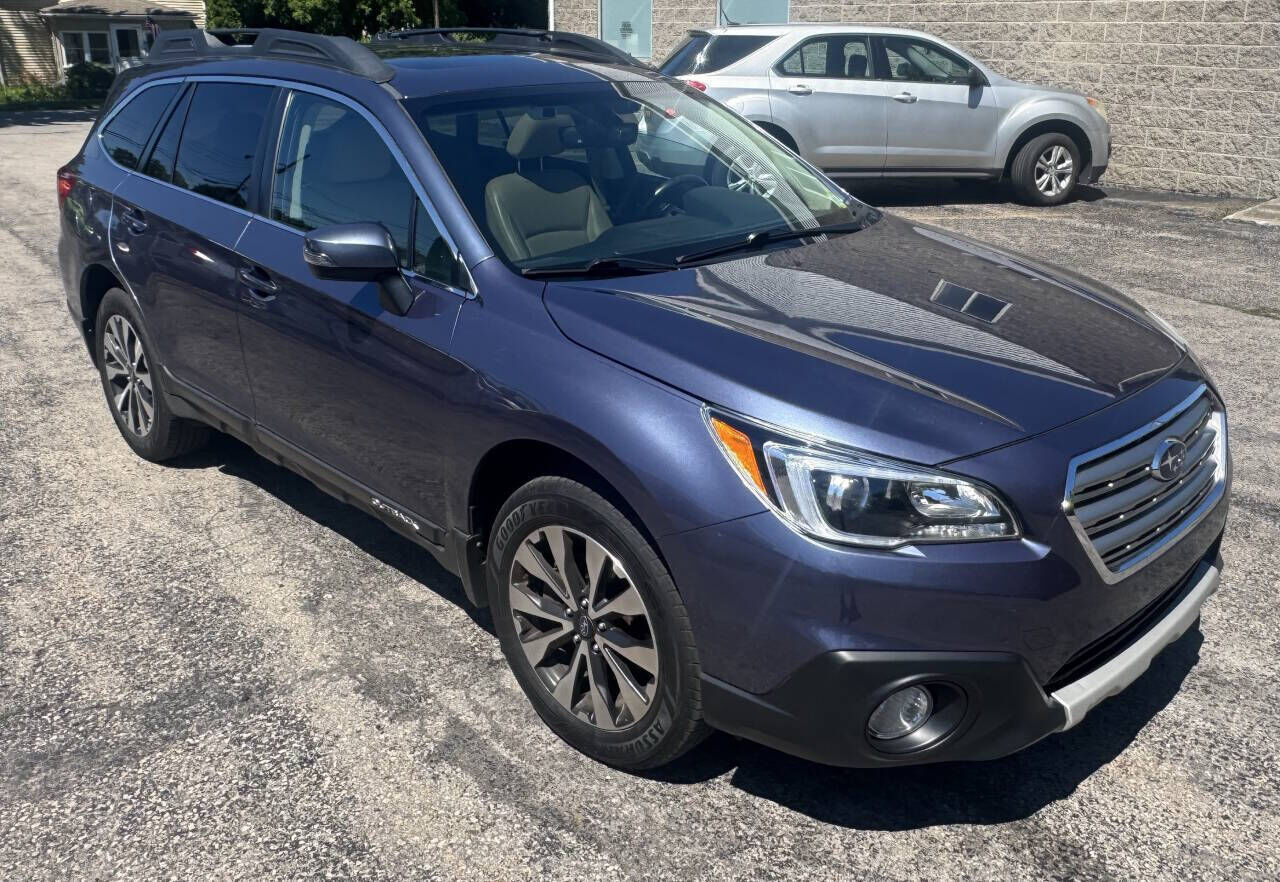 2017 SUBARU Outback