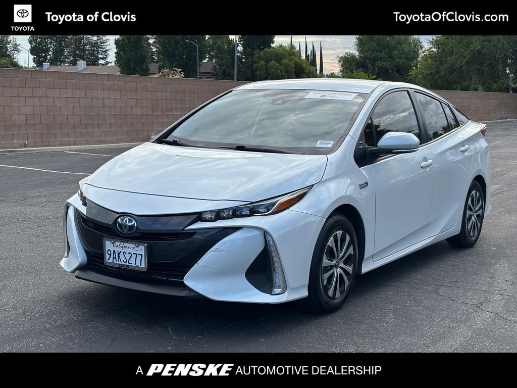 2022 TOYOTA Prius