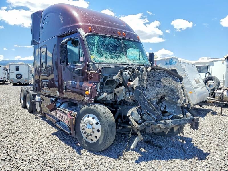 2016 FREIGHTLINER Cascadia