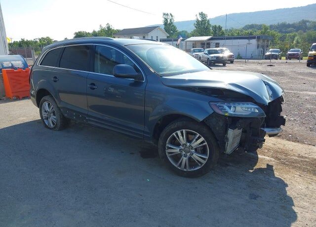2012 AUDI Q7