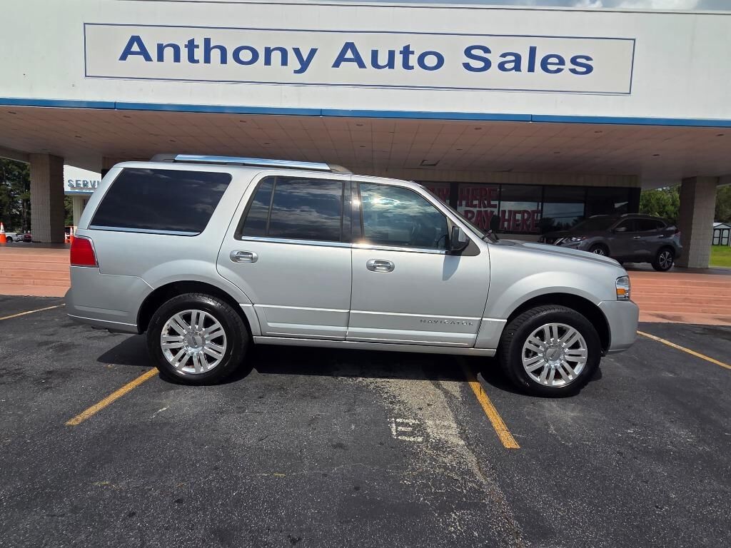 2012 LINCOLN Navigator