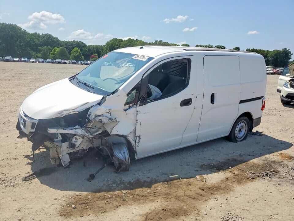 2018 NISSAN NV200