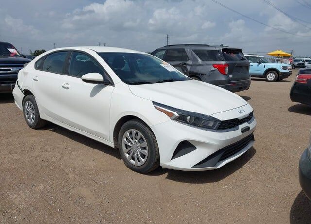 2024 KIA Forte