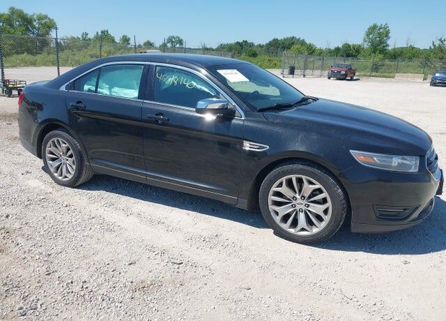 2015 FORD Taurus