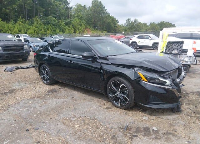 2025 NISSAN Altima