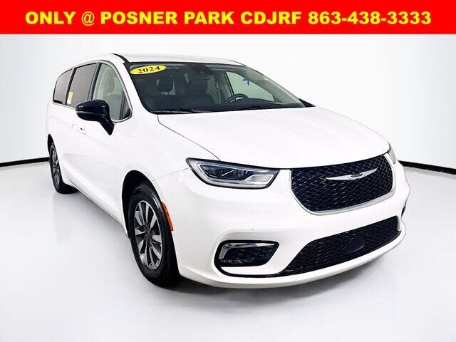 2024 CHRYSLER Pacifica
