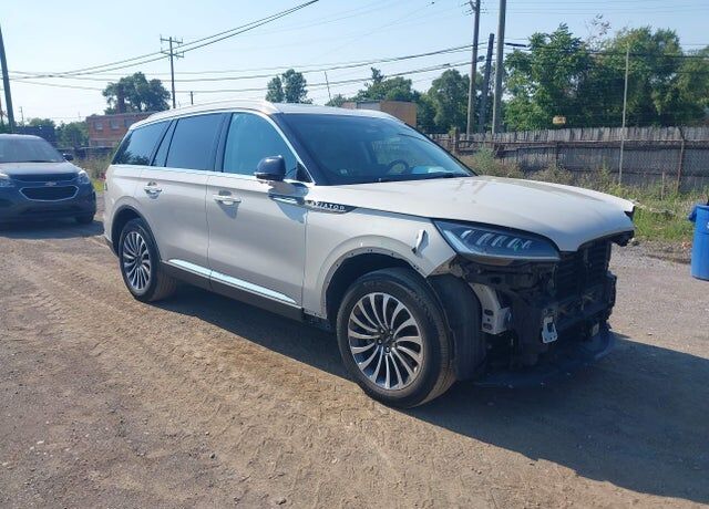 2023 LINCOLN Aviator