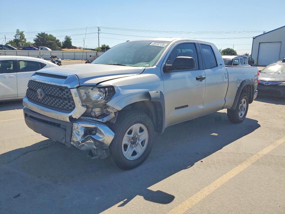 2018 TOYOTA Tundra