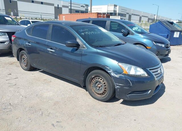 2015 NISSAN Sentra