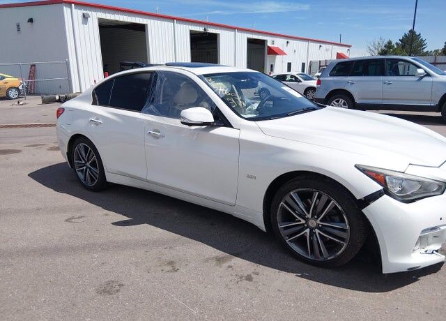 2017 INFINITI Q50