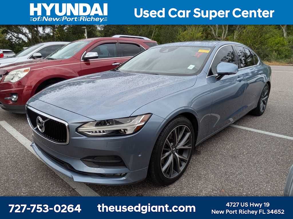 2018 VOLVO S90