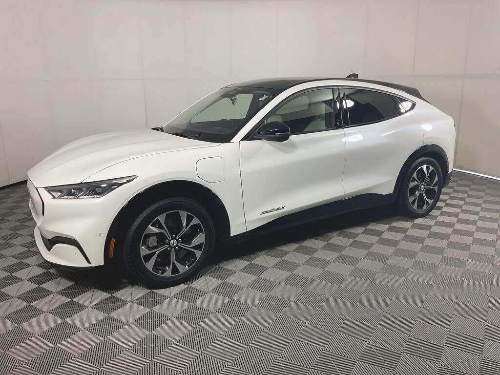 2021 FORD Mach-E