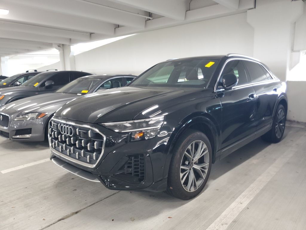 2024 AUDI Q8