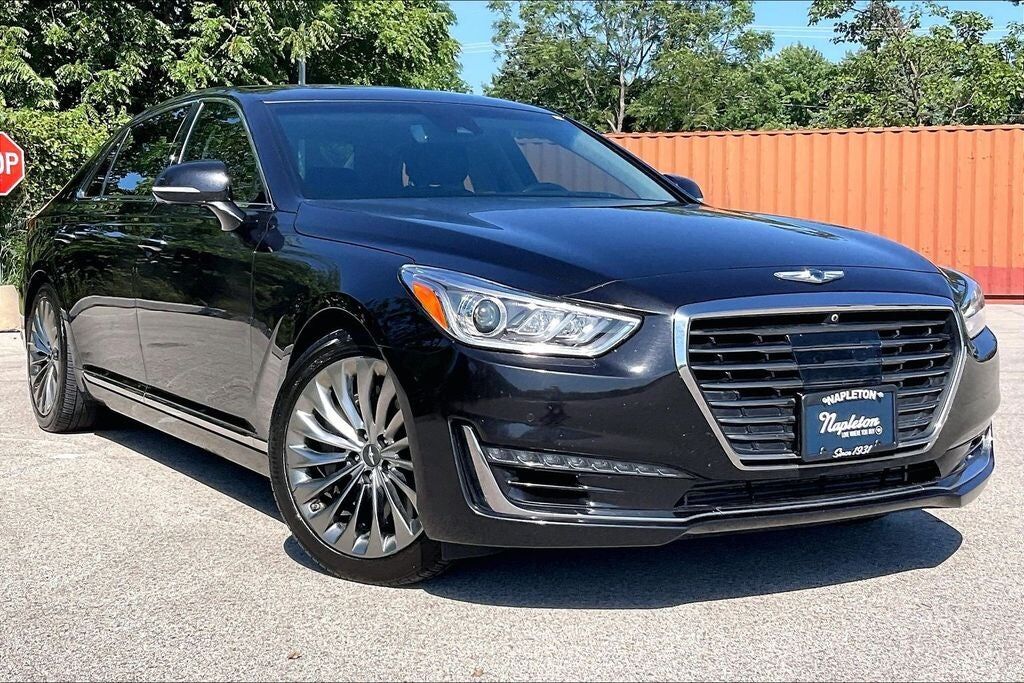 2018 GENESIS G90