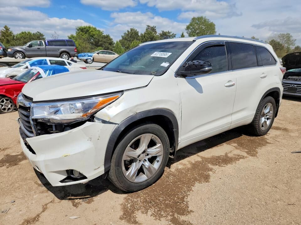 2015 TOYOTA Highlander