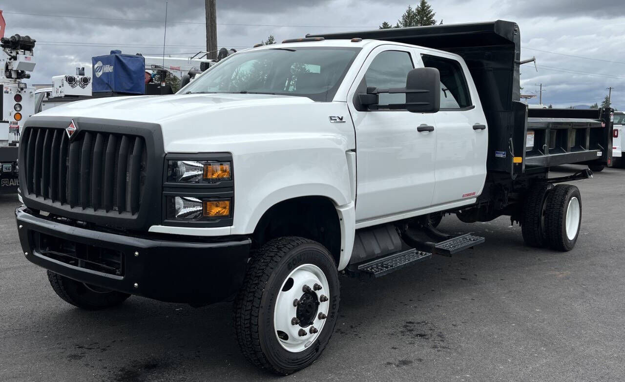2022 INTERNATIONAL CV515