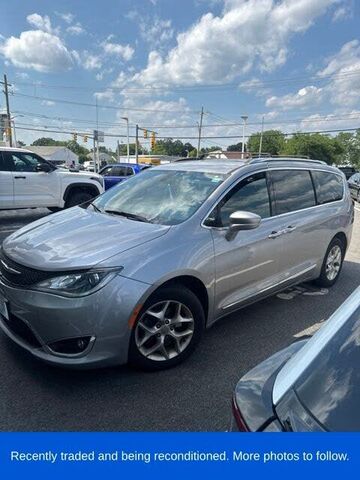 2020 CHRYSLER Pacifica