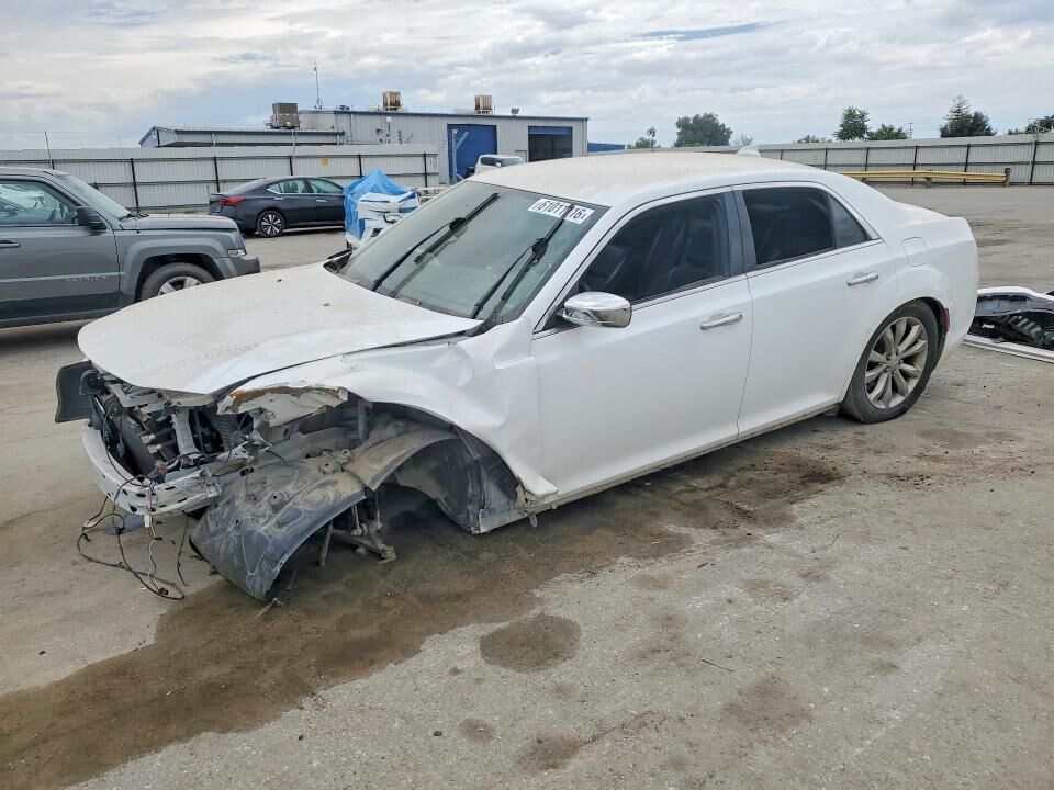 2018 CHRYSLER 300