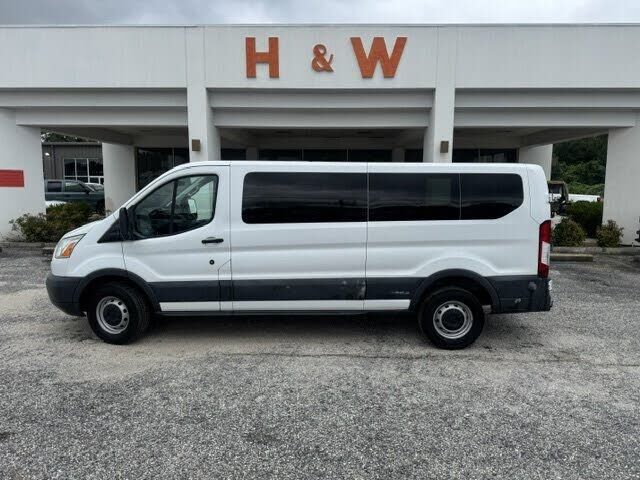 2015 FORD Transit