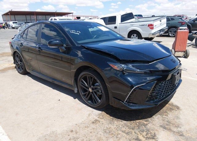2026 TOYOTA Camry