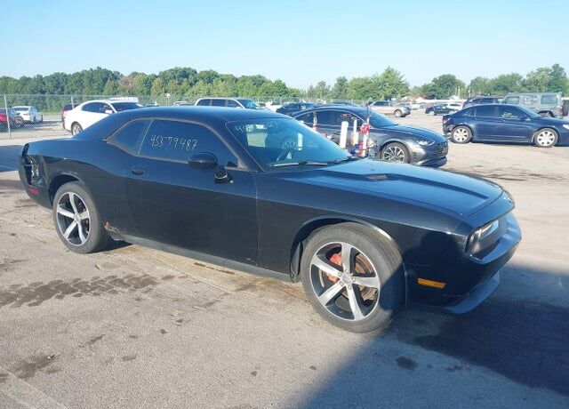 2013 DODGE Challenger