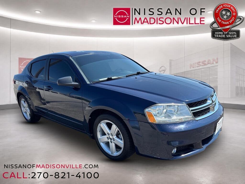2013 DODGE Avenger