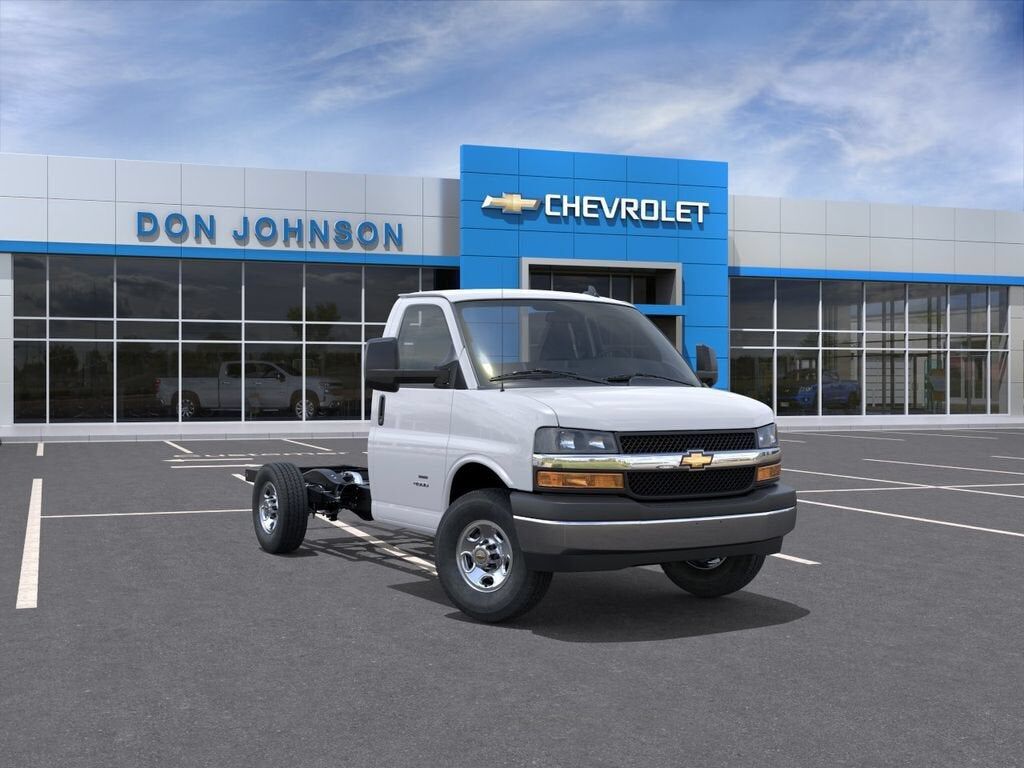 2026 CHEVROLET Express