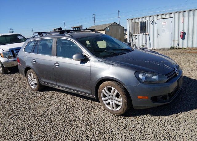 2013 VOLKSWAGEN Jetta SportWagen