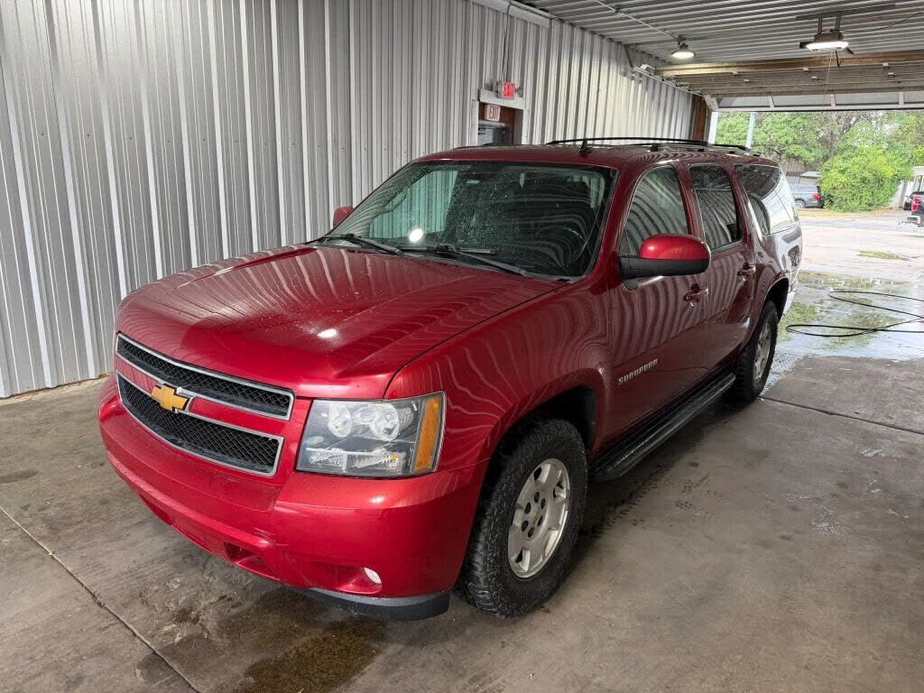 2014 CHEVROLET Suburban